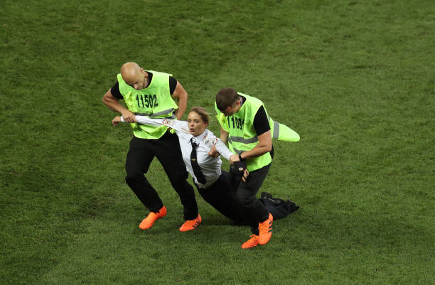 她的成功故 她的成功故