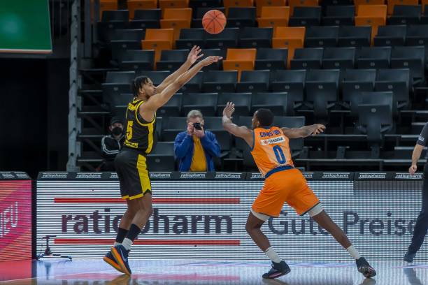 个球队的战 个球队的战