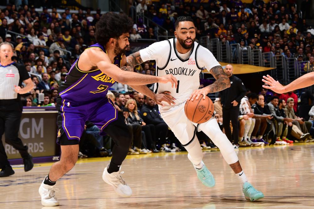 尤其是在曼 尤其是在曼