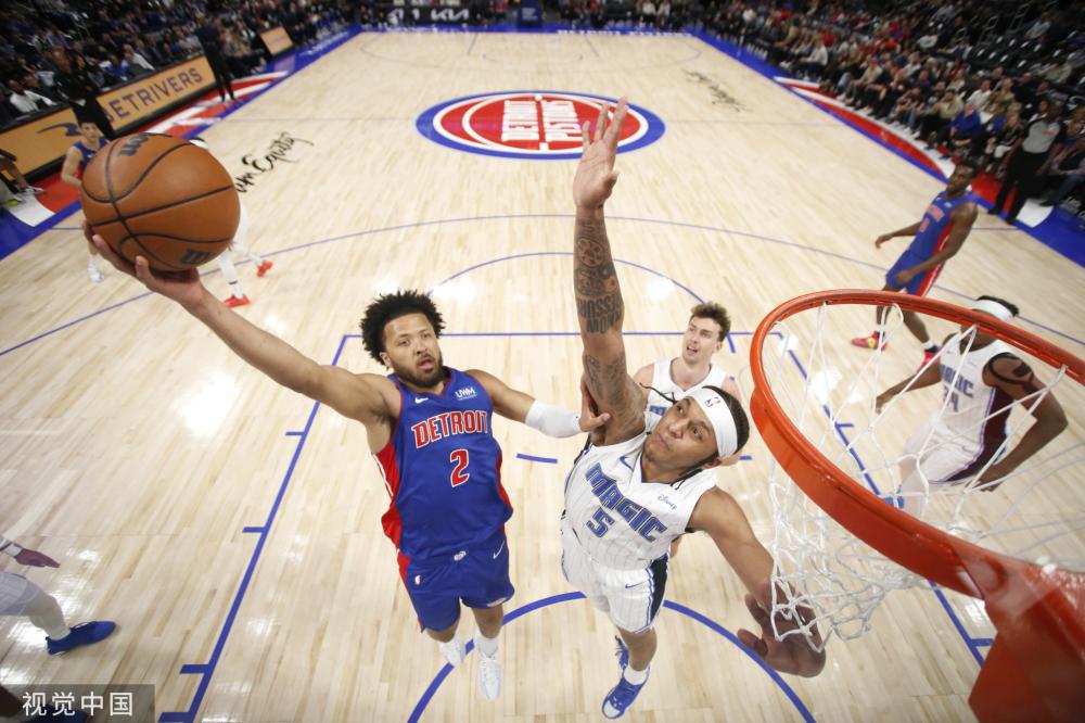 鲍曼：对手在争夺第二落点上明显更胜一筹；我们不能自乱阵脚